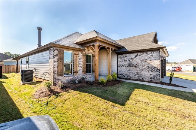 Foto del edificio - 7119 Birch Creek Trail