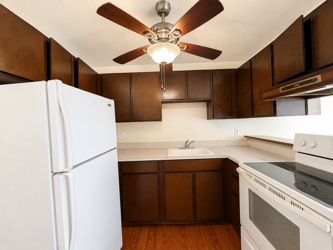Photo - 921 North 96th St - Unit 13 Apartment