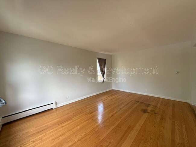Foto del edificio - 2701 N Sayre Ave