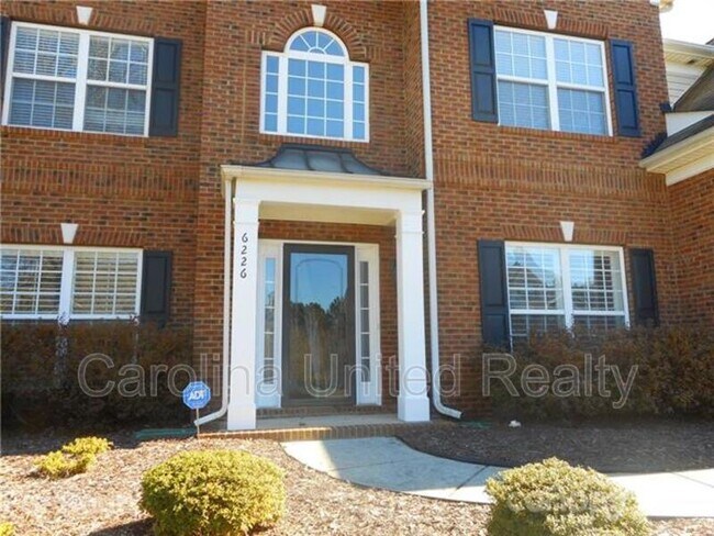 Foto del edificio - 6226 Hermsley Rd
