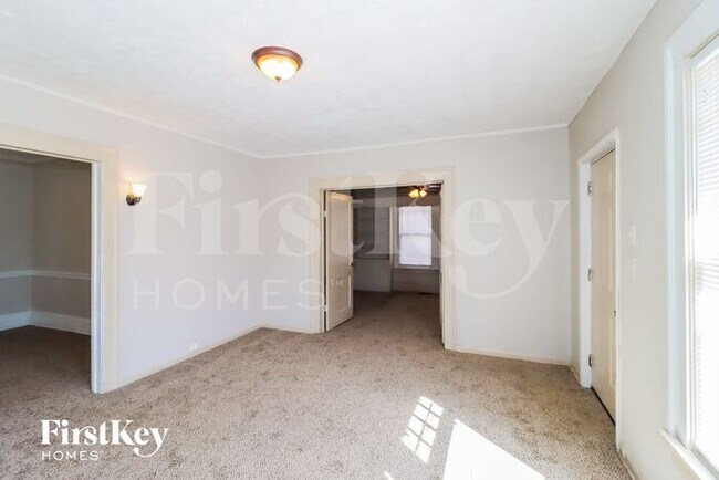 Foto del edificio - 1523 Stokes Avenue Southwest