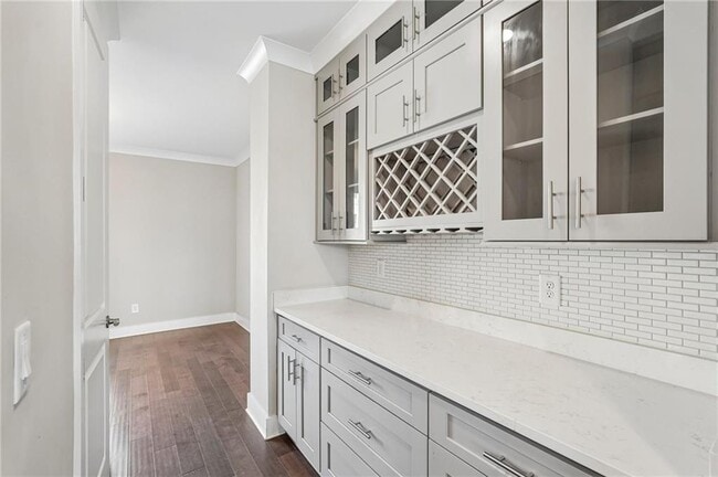 Building Photo - 6075 Webster Cir