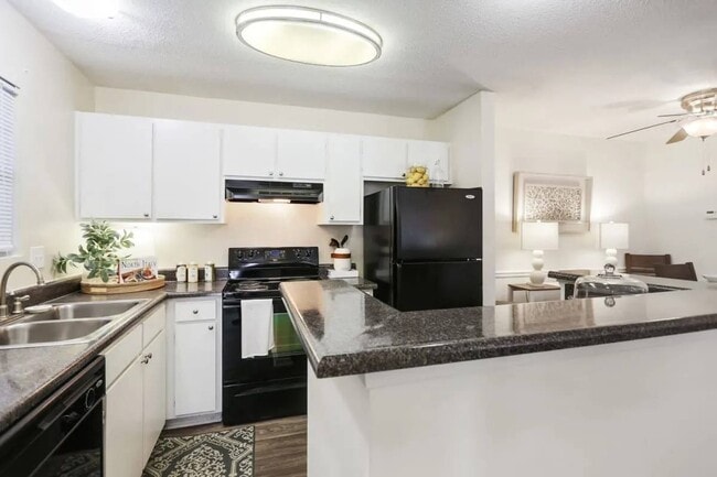 Building Photo - Reserve at Peachtree Corners