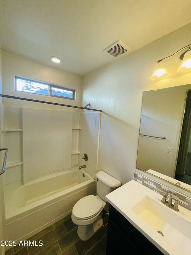 Foto principal - 9747 W Via Del Sol