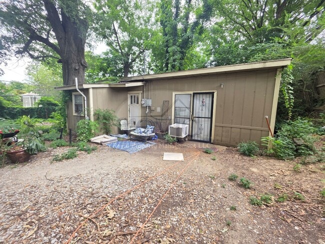 Photo - 26 S McNeil St Apartment