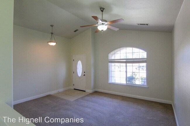 Building Photo - 4 br, 2 bath House - 4561 Quinton Drive
