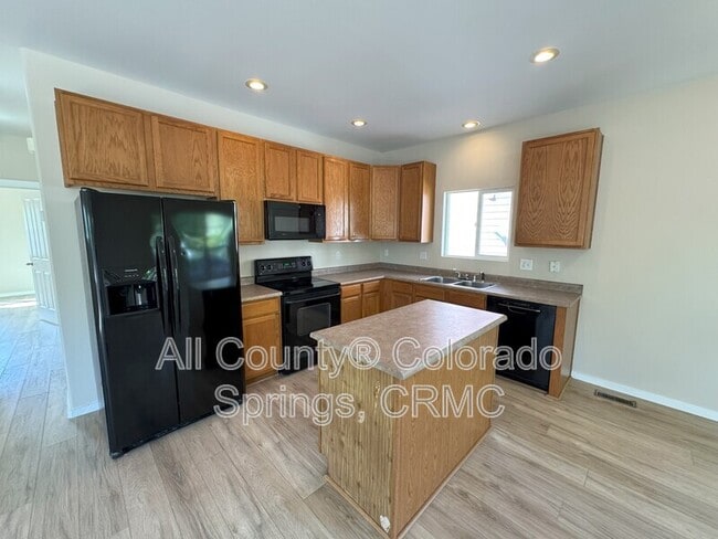 Foto del edificio - 1454 Flycatcher Ln