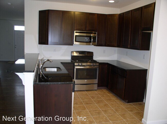 Foto del edificio - 3 br, 2.5 bath House - 241 Snapdragon Way