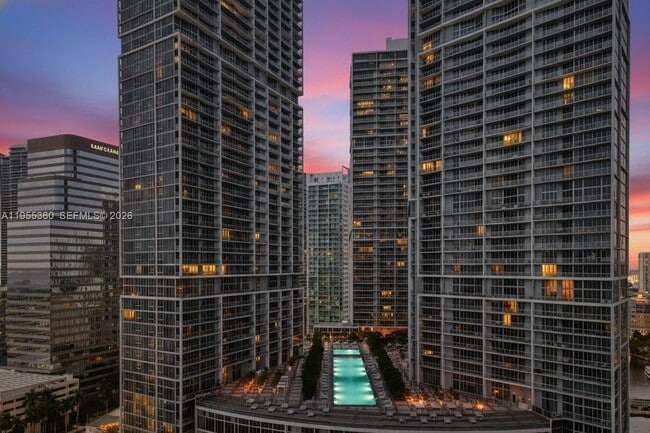 Foto del edificio - 495 Brickell Ave