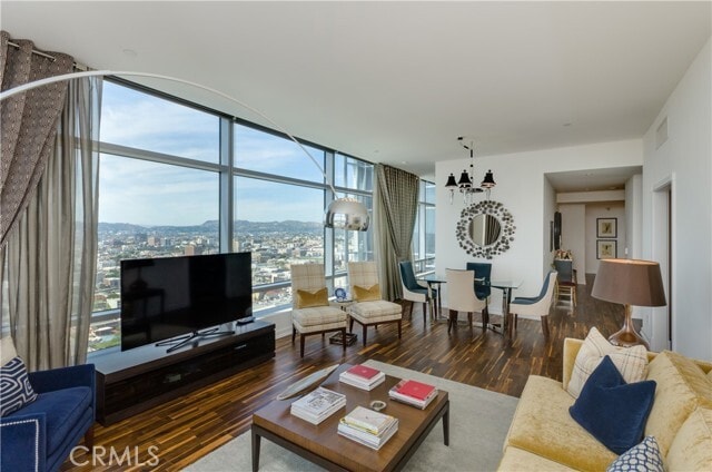 Foto del edificio - 900 W Olympic Blvd