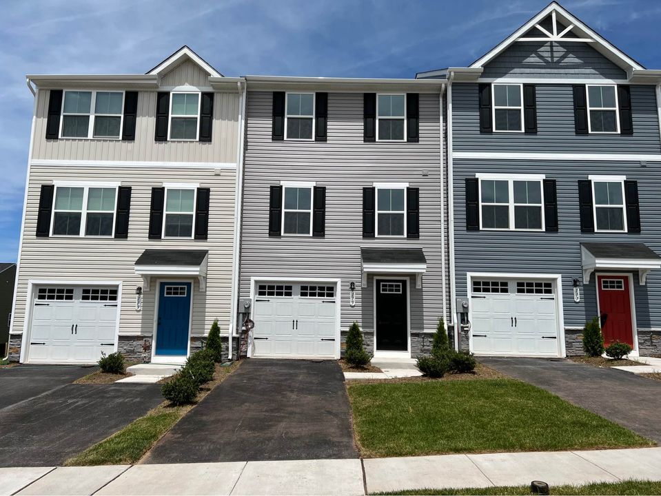 115 Butterfield Ave, Taneytown, MD 21787 Townhome Rentals in Taneytown MD