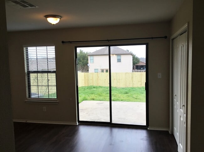 Building Photo - 150 Myrtle St