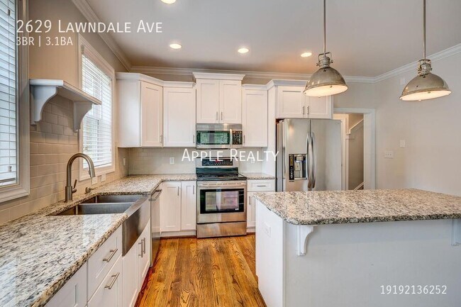 Foto del edificio - 2629 Lawndale Ave