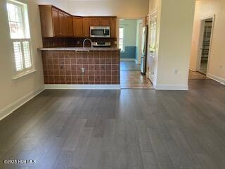 Foto del edificio - 412 Avenshire Ct