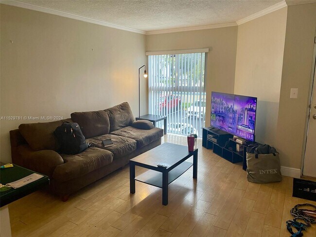 Building Photo - 6880 SW 44th St