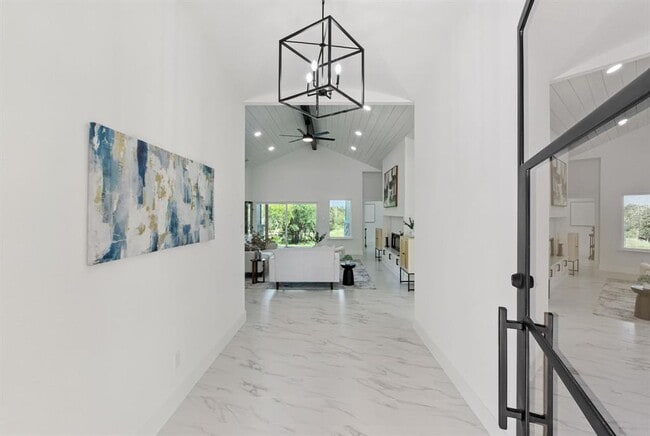 Foto del edificio - 418 Bedford Dr