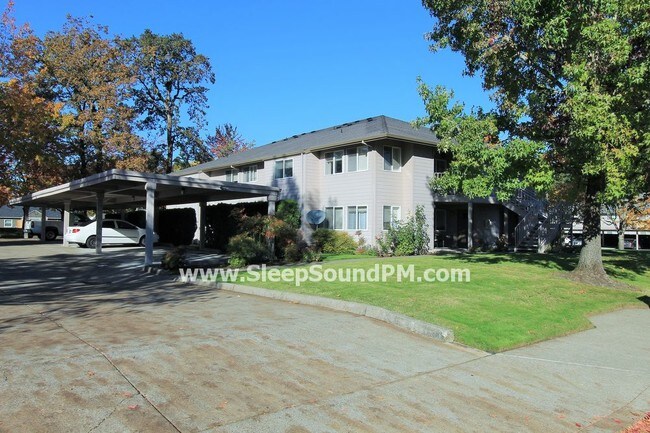 Building Photo - 2165 SW 184th Ter