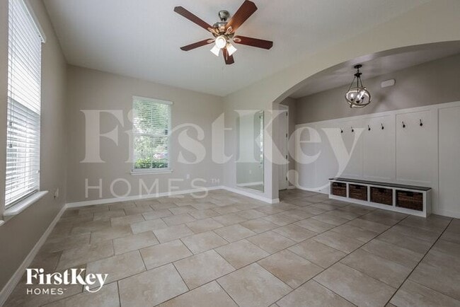 Building Photo - 2390 Sequoia Way