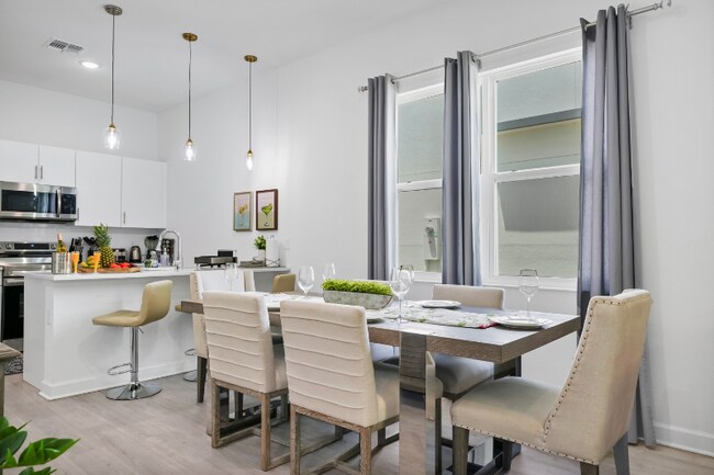 Foto del edificio - 312 Famagusta Dr