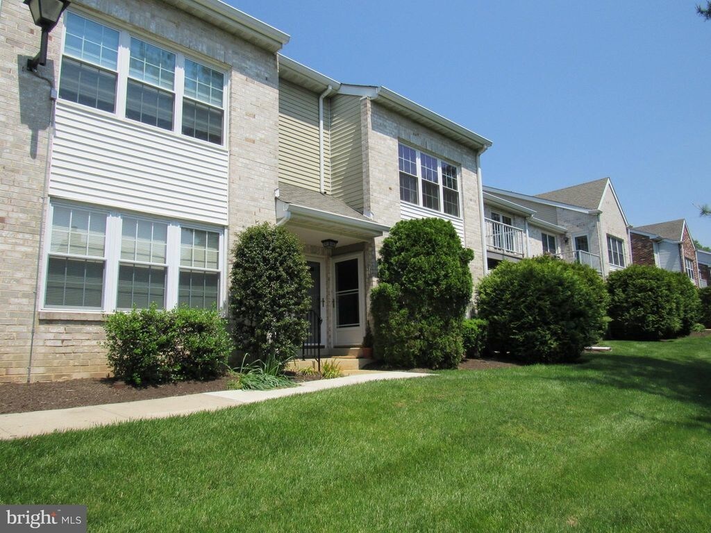 313 Glen Ln Unit 313, Elkins Park, PA 19027 Condo for Rent in Elkins