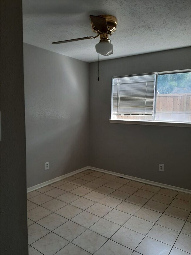 Building Photo - 4138 Brookhead Trail