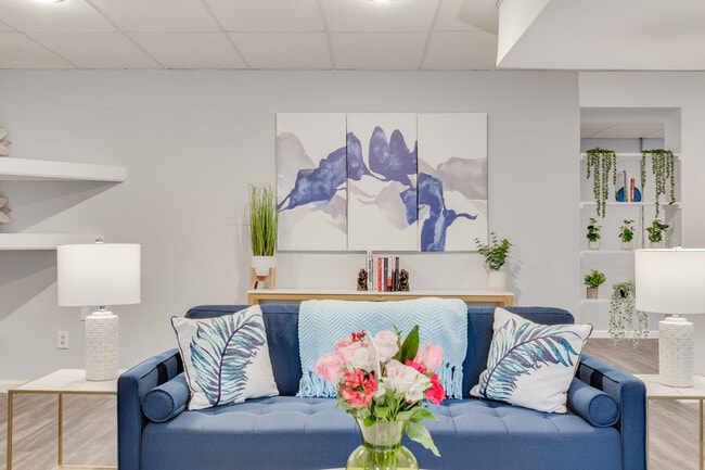 Foto del edificio - 11632 Long Forest Dr