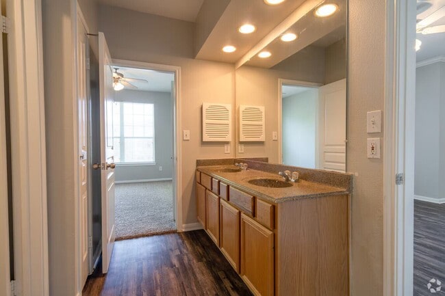 Building Photo - Live Smart, Save $1,000!