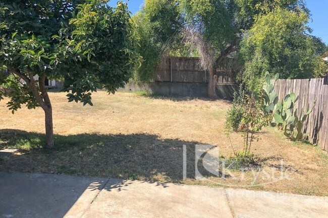 Building Photo - 3 bedroom in Vallejo CA 94590