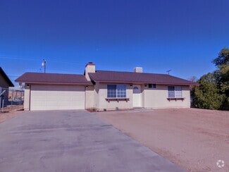 Building Photo - 5384 Morongo Rd