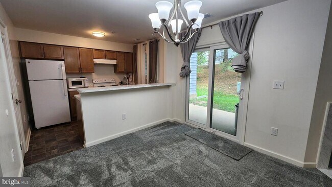 Foto del edificio - 14225 Jib St