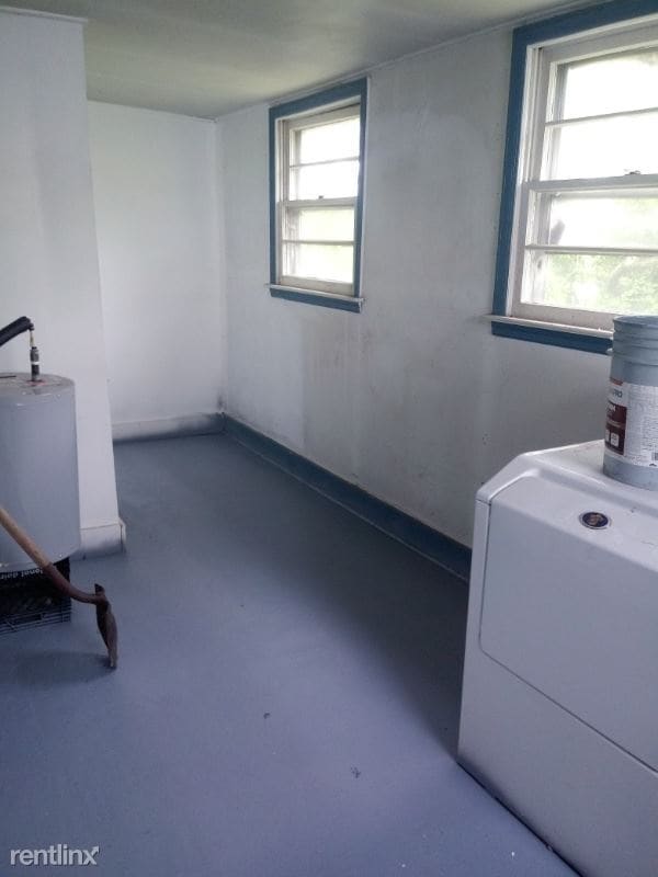 Building Photo - 2 br, 1 bath House - 210 Ellyson Ave