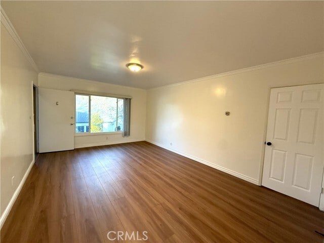 Building Photo - 665 S Lake Ave