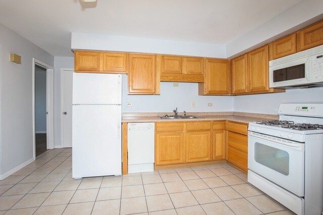 Building Photo - 4450 W 111th St