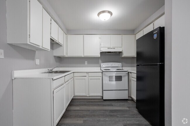 Interior Photo - Victoria Village