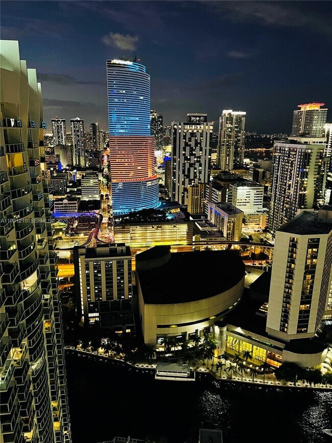 Foto del edificio - 41 SE 5th St