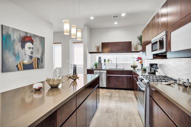 Building Photo - 2209 Padron Pl