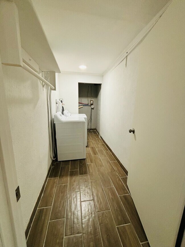 Foto del edificio - 315 E 37th St