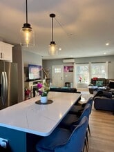 Building Photo - 521 Walnut Hill Rd