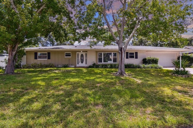 Building Photo - 1563 Jeffords St