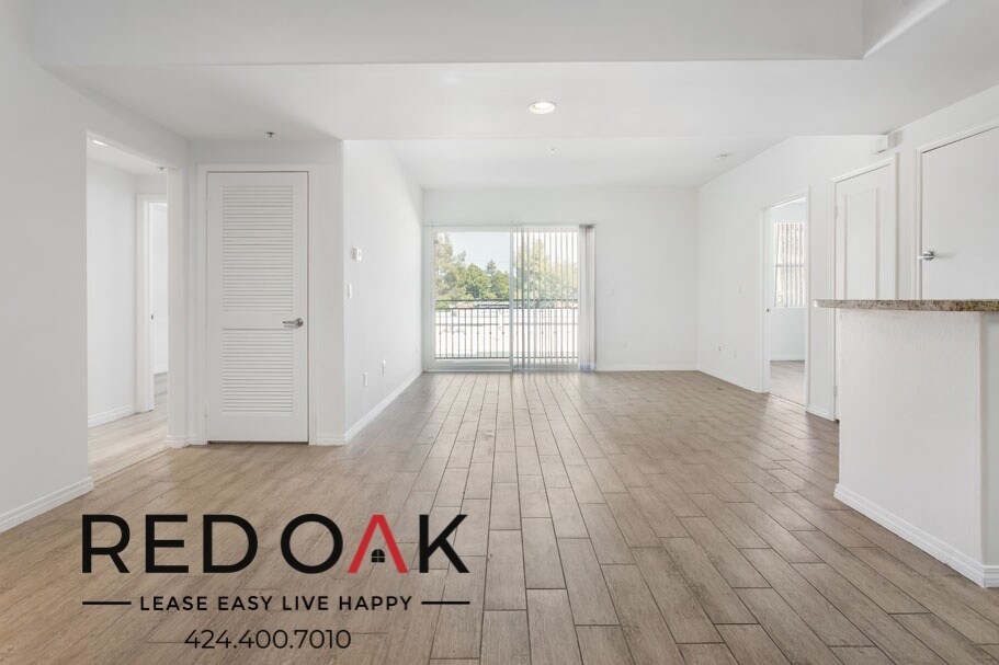 Foto principal - 11925 Kling St