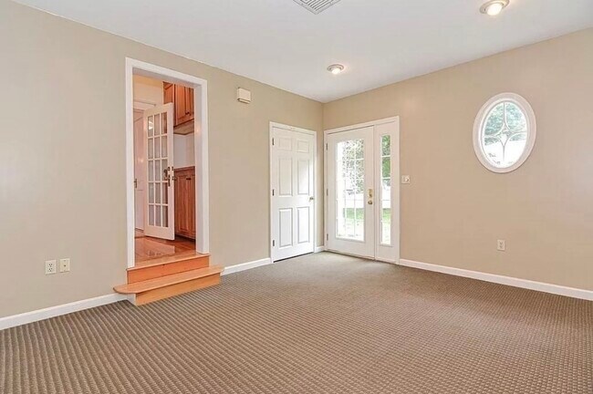 Foto del edificio - 185 June St