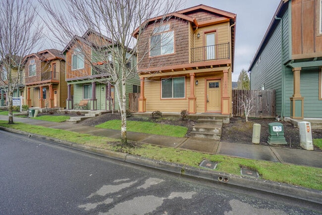 Photo - BEAUTIFUL THREE BEDROOM IN HAZEL DELL House