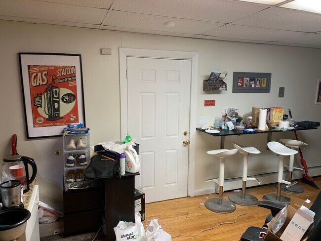 Foto del edificio - 43 Bay State Rd