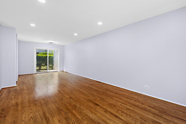 Foto del edificio - 1030 Stockton Ct