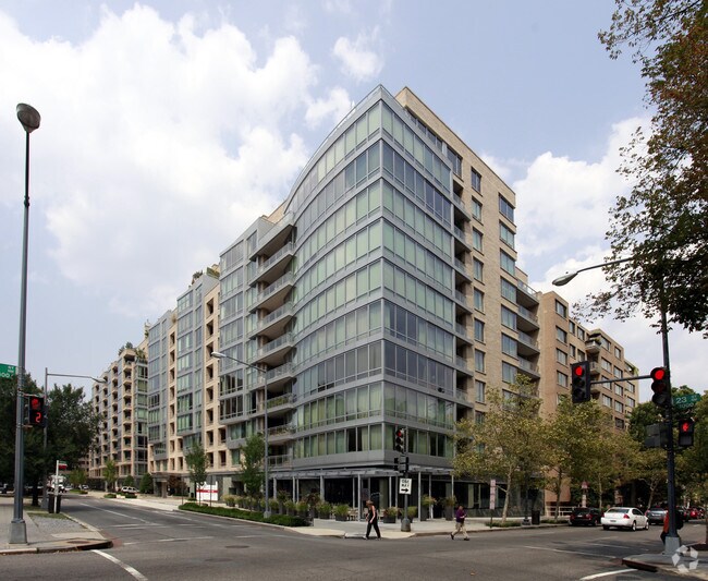 The Residences at The RitzCarlton Apartments Washington, DC