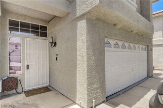 Building Photo - 3557 Sedwick Dr