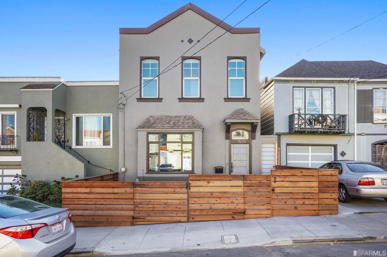1535 Van Dyke Ave, San Francisco, CA 94124 House Rental in San