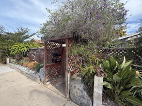 Building Photo - 4940 Brighton Ave