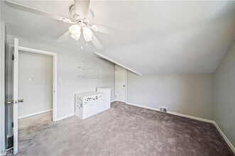 Building Photo - 21516 Halworth Rd