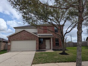 Building Photo - 1127 Honeysuckle Vine Dr